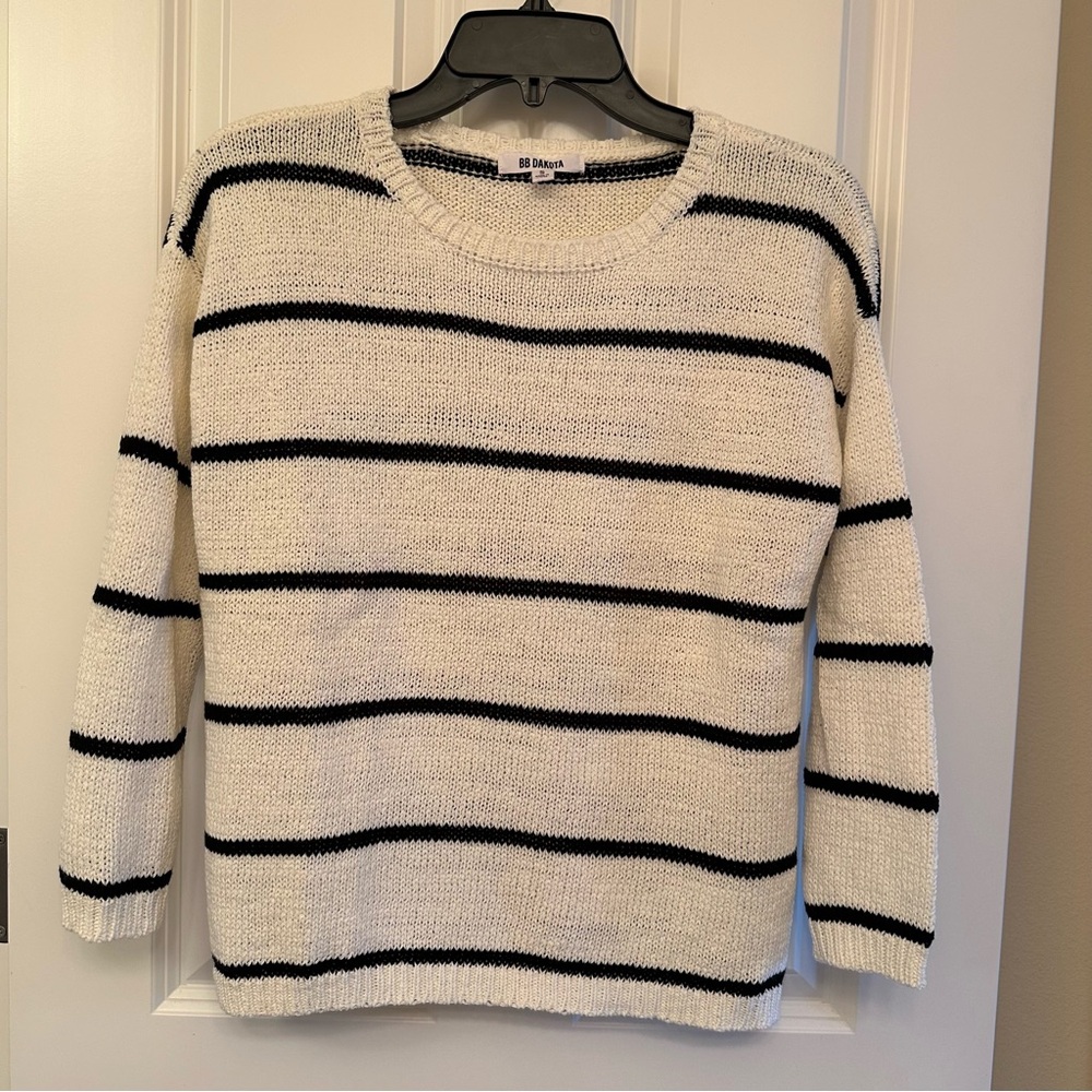 NWOT BB Dakota Cotton Blend Knit Sweater